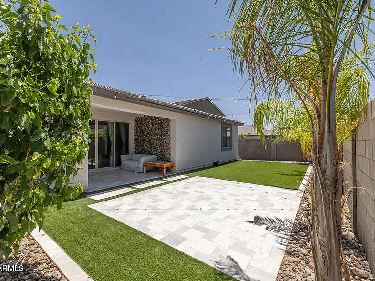 9756 E Seismic Ave — Photo 28