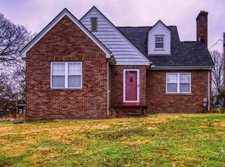 4521 Kratzville Rd, Evansville, IN 47710