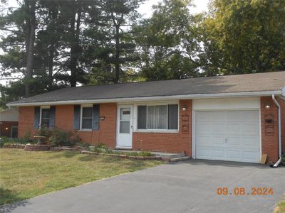 5306 Englewood Dr, Godfrey, IL, 62035