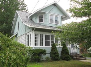12 Knowles Ter, Albany, NY 12203
