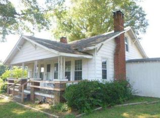 1011 John Hill Rd, Walnut Cove, NC 27052