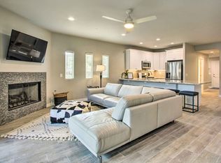 6145 E Cave Creek Rd #Id1546337p, Cave Creek, AZ 85331