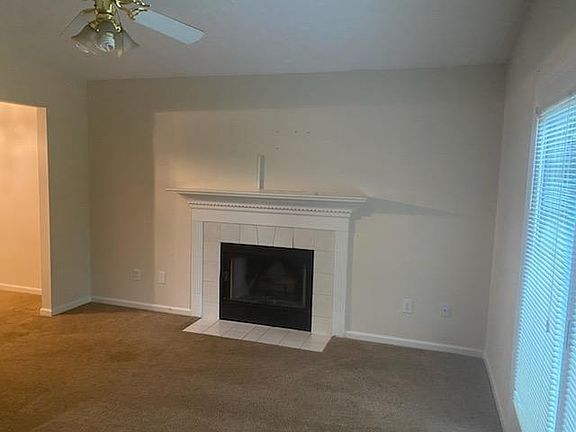 3rd image of 249 Gateway Park Cir