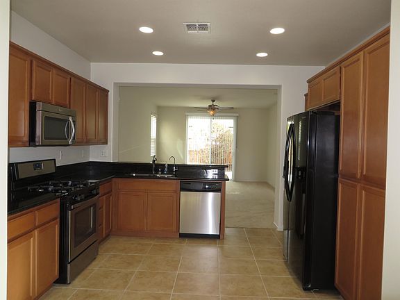 5th image of 16904 Pecan Hollow Way