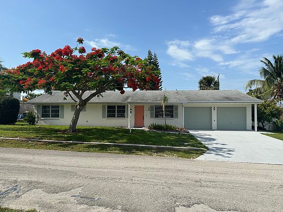 2nd image of 2287 NE Center Cir