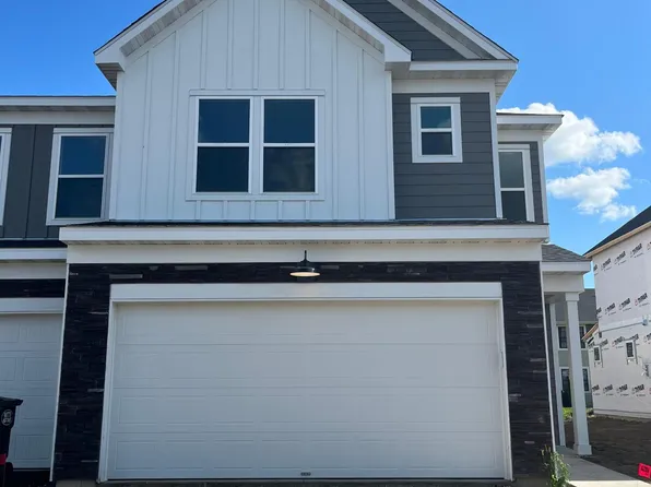 17970 Genoa Dr, Lakeville, MN 55044
