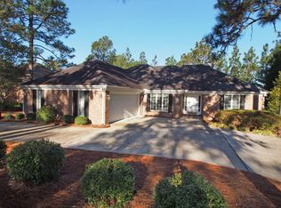 75 Deerwood Ln, Pinehurst, NC 28374