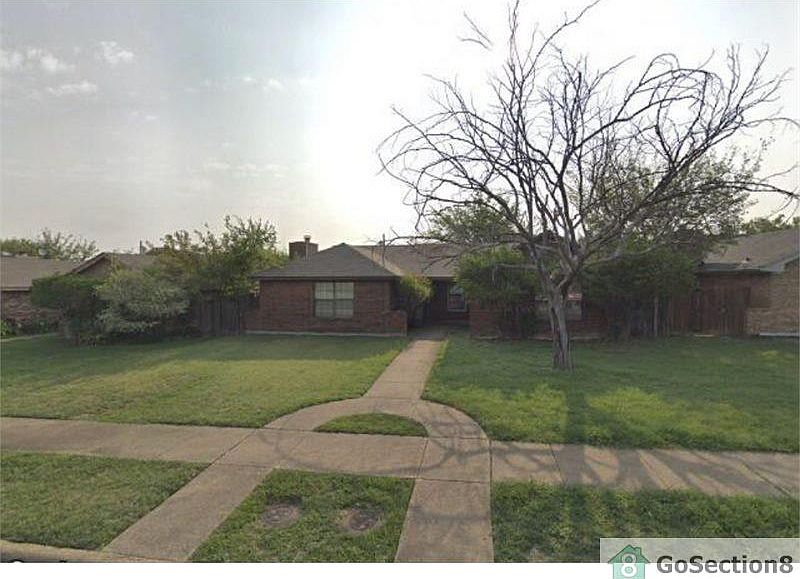 1st image of 1438 Brook Meadow Cir