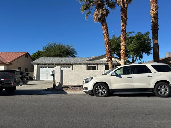 16171 Avenida Atezada, Desert Hot Springs, CA 92240