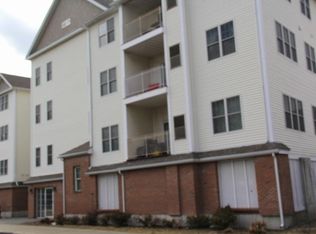 51 Pearl St UNIT 304, Malden, MA 02148