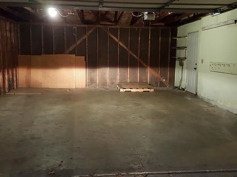 7036 Green Forest Dr — Photo 10