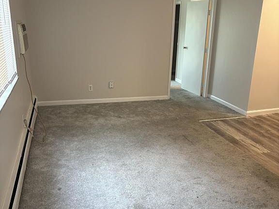 5th image of 508 Clinton Springs Ave #1