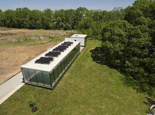 1224 E 12th St, Lawrence, KS 66044