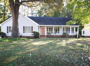 8700 S Boones Trail Rd, North Chesterfield, VA 23236