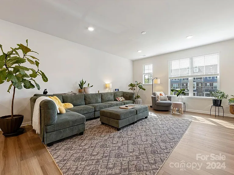 10118 Hemingway Pl — Photo 26