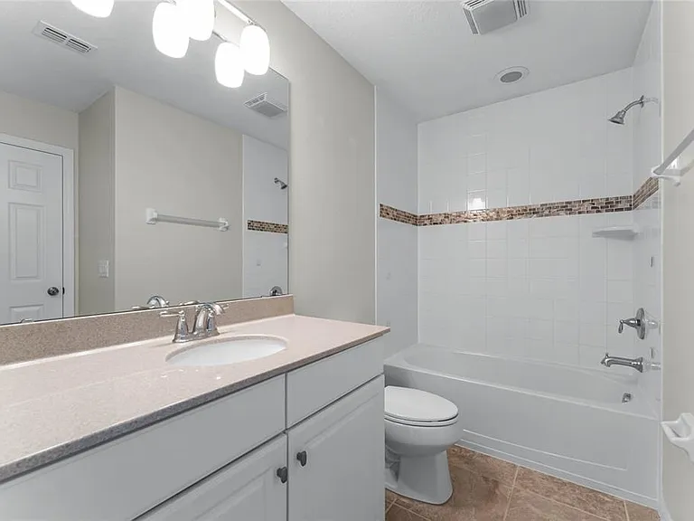 3733 Brighton Park Cir — Photo 18