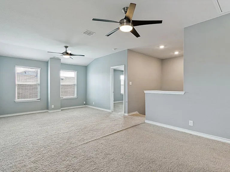 9908 Bratten Rise — Photo 16