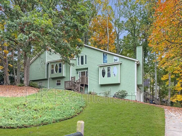 2136 Clementine Dr, Marietta, GA 30066