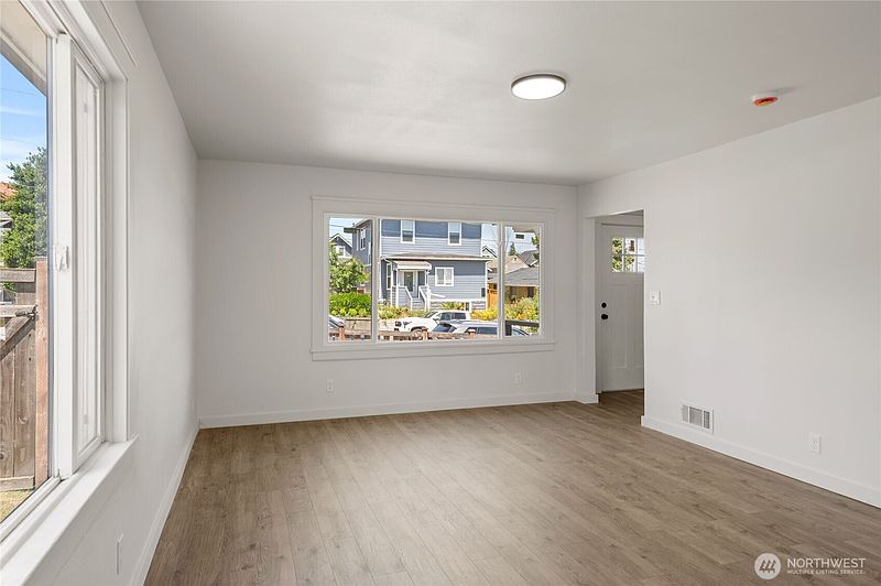 3rd image of 1231 4th Street