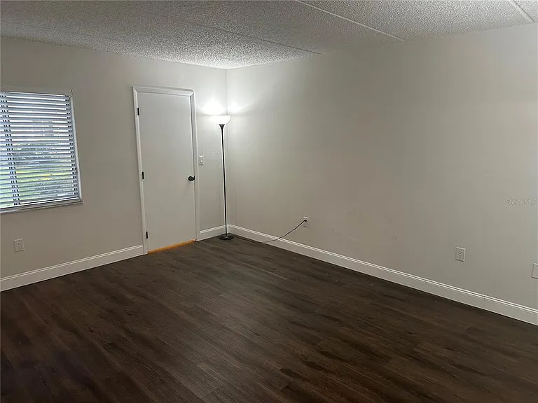 207 Palmetto Ct — Photo 16