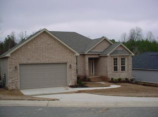 1888 Falcon Way, Benton, AR 72015