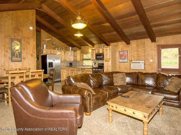 407 3rd St, Ruidoso, NM 88345