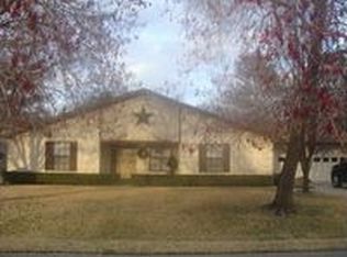 112 Havenwood Dr, Mabank, TX 75156