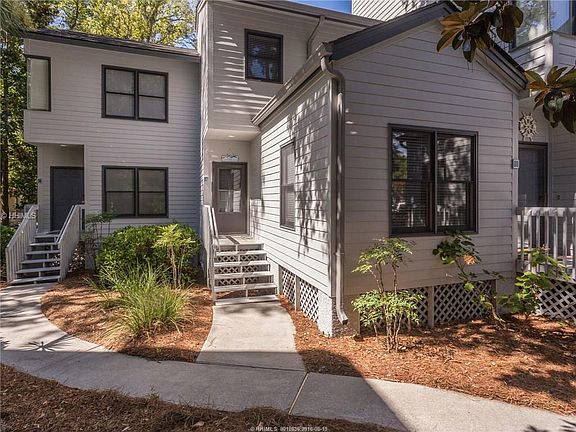 2nd image of 19 Lemoyne Ave APT 87