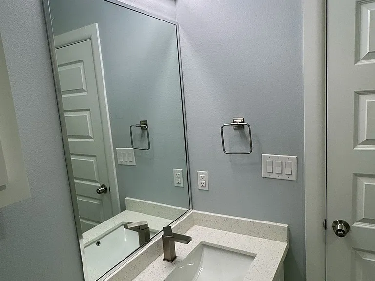 1019 N Abbey Ave #2 — Photo 13