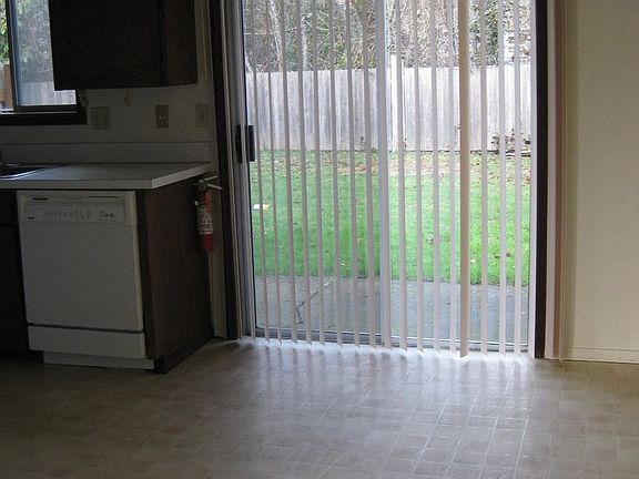 5th image of 1756 SE Lilly Pl #0
