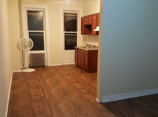 57-22 Catalpa Ave #1R, Ridgewood, NY 11385