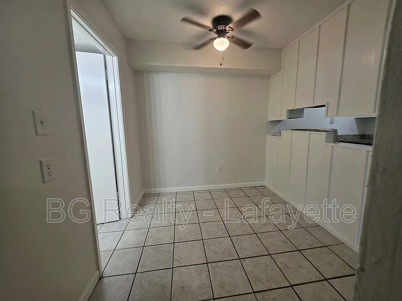 2 bed, 1.5 bath, 950 sqft, $975 — Photo 4