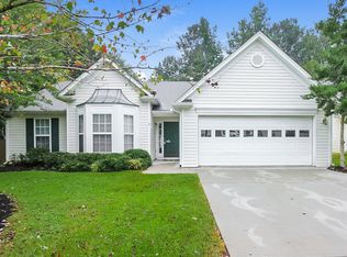 114 Lake Cove Approach, Newnan, GA 30265