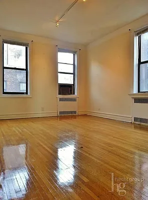Rented by Hecht Group | media 16