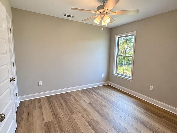 2nd image of 715 Osprey Cir