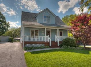 8124 Harrison Ave, Munster, IN 46321