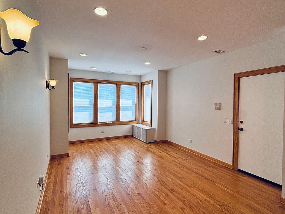 apartment entrance/living room