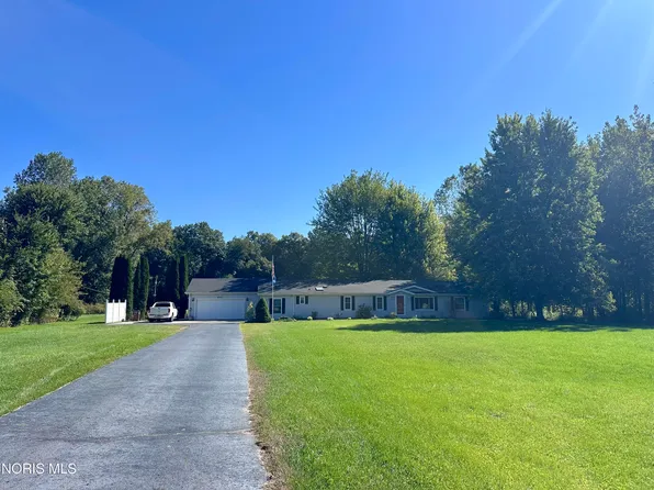 6571 Fulton Lucas Rd, Swanton, OH 43558