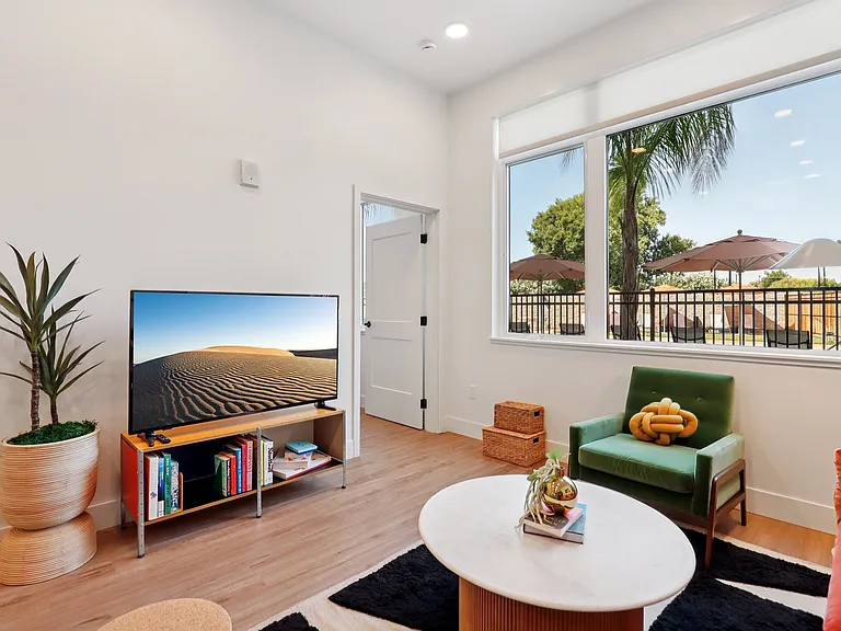 The Bernice — Photo 4