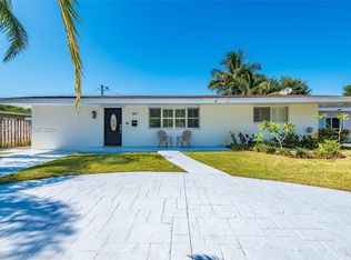 8871 NW 15th St, Hollywood, FL 33024