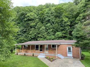 6310 Old Us Highway 421, Zionville, NC 28698