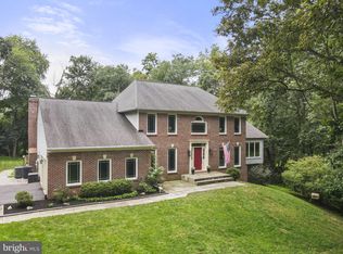 11609 Waples Mill Rd, Oakton, VA 22124