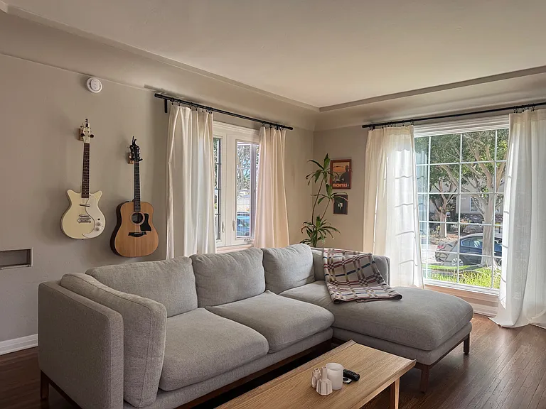 4120 Charles Ave — Photo 8