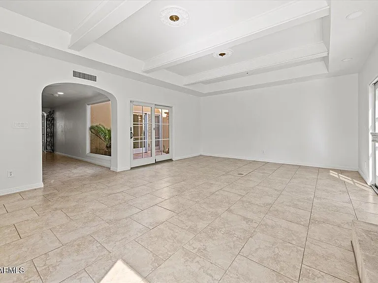 4327 N 69th Way — Photo 11