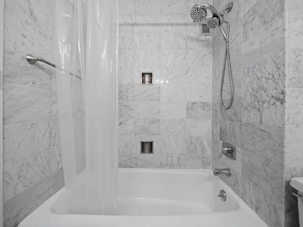 7002 Blvd East image 17 of 43