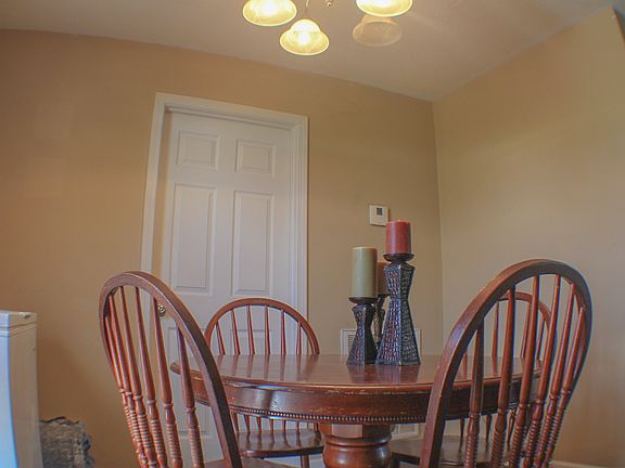 2nd image of 1124 Sternwheel Ave