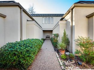 1216 Belle Pl, Fort Worth, TX 76107