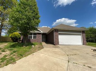 13726 Cloverdale Rd, Rogers, AR 72756