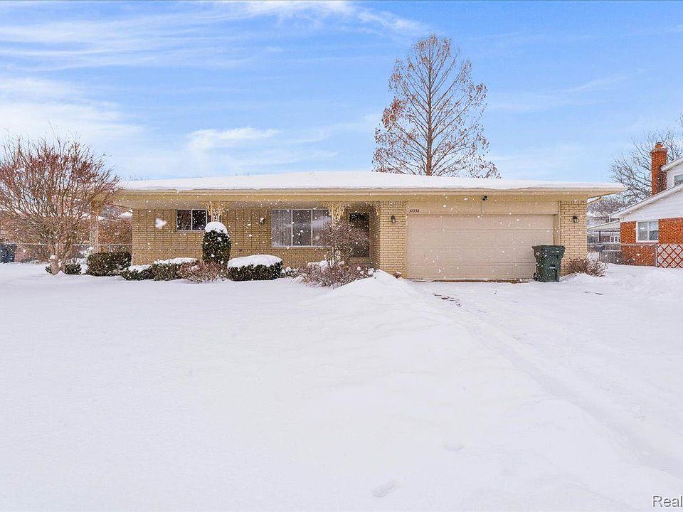 1st image of 37733 Jerome Dr