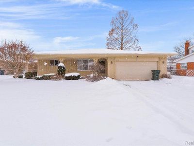 37733 Jerome Dr, Sterling Heights, MI, 48312